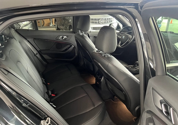 BMW Seria 1 cena 94900 przebieg: 141000, rok produkcji 2019 z Tychy małe 407